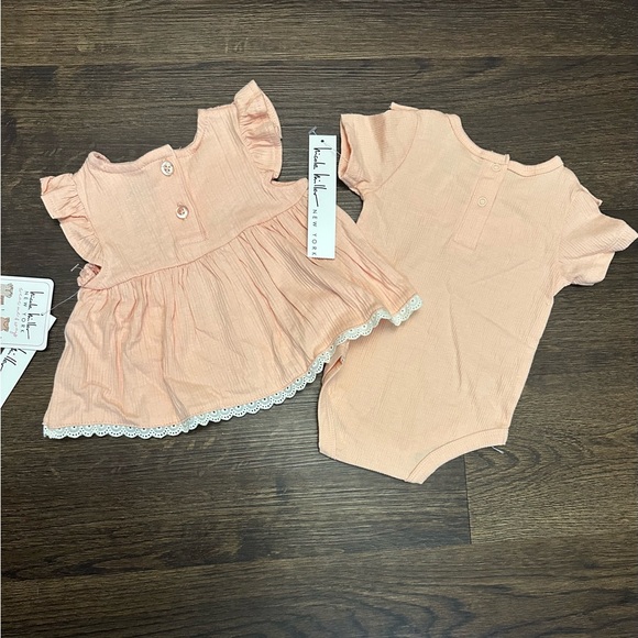 NWT Nicole Miller 0-3 Month Peach Baby Girl Outfit Set Dress & Onesie - Picture 2 of 5